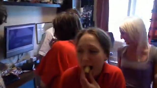 Двойной "Бутерброд любви" 08.05.2011.MP4 смотреть онлайн
