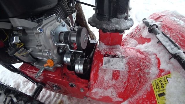 Снегоуборщик Brait br-7056w. 5 моточасов сотояние ремней. смотреть онлайн