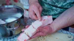 ГЛАВНОЕ НОВОГОДНЕЕ БЛЮДО НА ДЕРЕВЕНСКОМ СТОЛЕ | ГОТОВИМ ГОСТИНЦЫ | ПОСЛЕДНЕЕ ВИДЕО В ЭТОМ ГОДУ