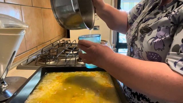 Курка з рисом, запечена у духовці: просто та неймовірно смачно! смотреть онлайн