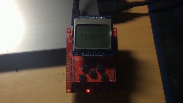 利用BMP180气压传感器测量呼吸次数的演示试验 смотреть онлайн