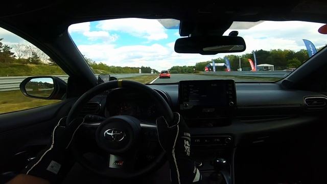 Olek Brzeziński - Toyota Gr Yaris - 1 runda Toyota GR Cup 2024 смотреть онлайн
