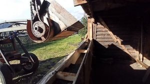 Заливаем опилкобетоном стену мини погрузчиком. Жизнь в деревне