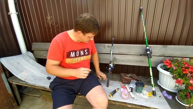 РЫБАЛКА НА ПОПЛАВОЧНУЮ СНАСТЬ! ОБЗОР НАСАДОК! РЕМОНТ УДИЛИЩА! БЕШЕННЫЙ КЛЕВ-КАК НА ЧЕРНЫХ КАМНЯХ!!! смотреть онлайн