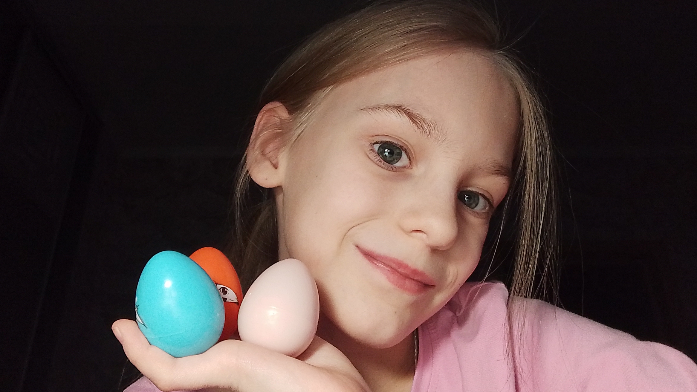 яйца с 🎉 смотреть онлайн