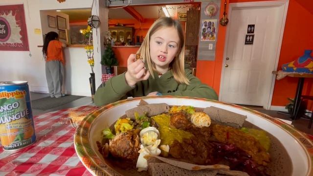 Ethiopia | Amelia Tries Key Wot, Doro Wat, Tebse, Shira Tegabino & Ingera