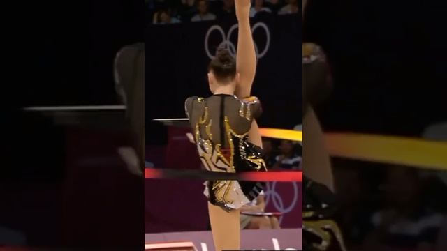 Alina Maksymenko rhythmic gymnastic #shorts ginástica гимнастический gimnastică व्यायाम 体操 체조 смотреть онлайн