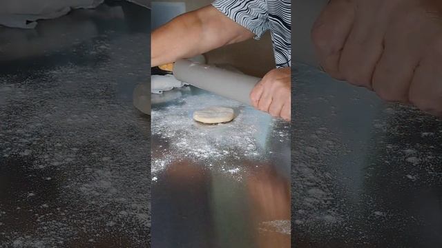 Лучшее заварное тесто для Вареников. Пока все спят готовим смотреть онлайн