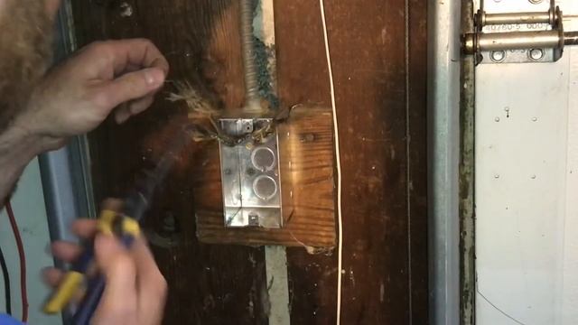 3-Way Smart Switch installation - with or without neutral/ground смотреть онлайн