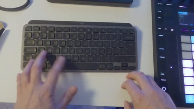 Logitech Mx Mini Unboxing and First Impression смотреть онлайн