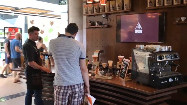 Brew Bar Coffee смотреть онлайн