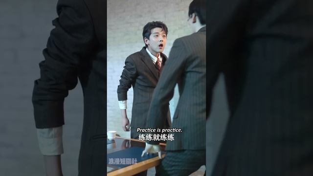 劉耘彤&劉宇澤 | 豪門繼承人買超過100元的東西，就會發生倒楣事情，偶遇被騙的林南枝，詛咒被打破，開始求著她花錢！ [MULTI SUB | FULL] #MiniDrama #精彩大陆短剧 смотреть онлайн