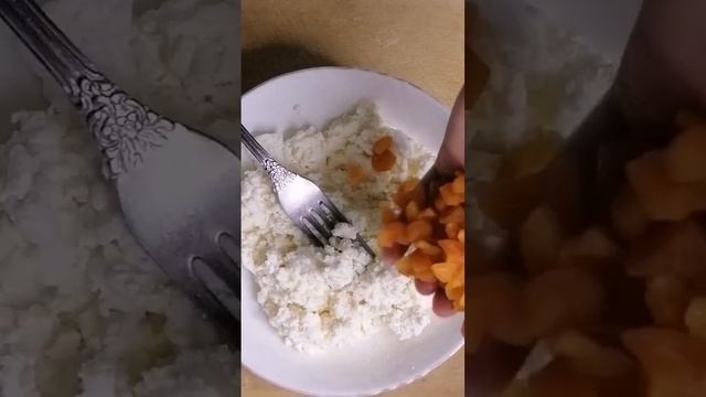 Блинчики с творогом и курагой смотреть онлайн