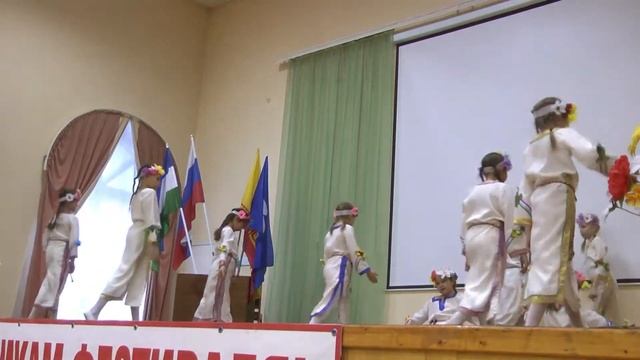 Танцевальный коллектив "Драйв". Танец "От Волги до Енисея" смотреть онлайн