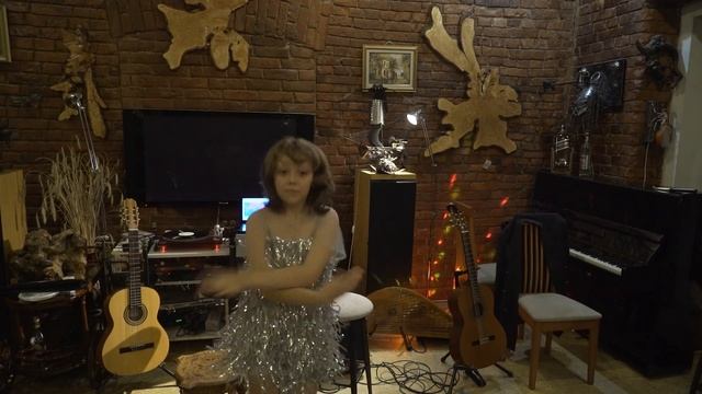 Саша Мирская - Чё за лев этот тигр (танец) смотреть онлайн