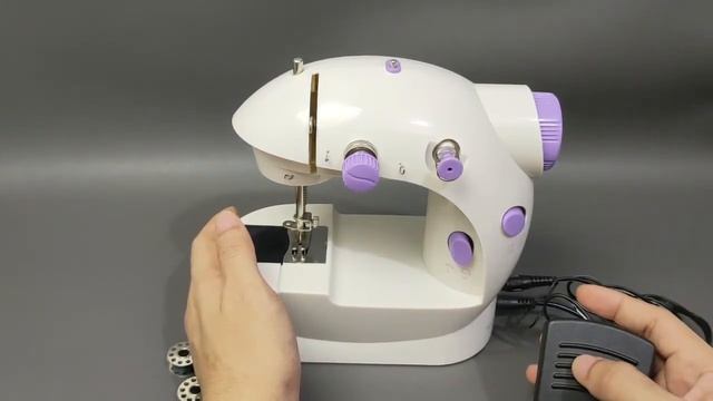 English Sub | How to fix Mini Sewing Machine | turning on even without stepping on to the foot peda смотреть онлайн