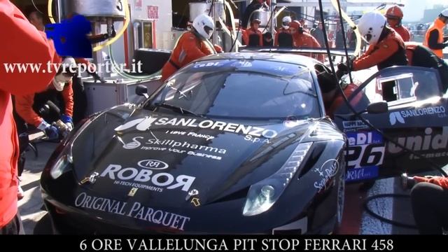 PIT STOP FERRARI 458 смотреть онлайн