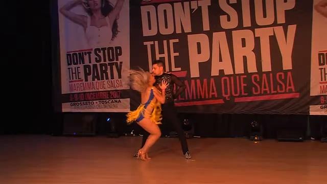 AndreaIBBA&VeronicaARRAIS - MaremmaQueSalsa 2017 смотреть онлайн