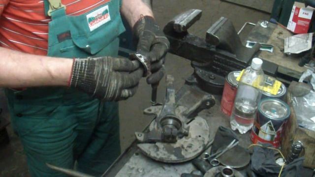 MAZDA DEMIO замена стоек