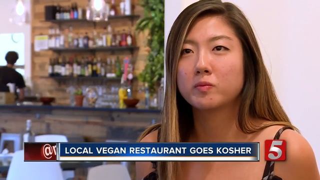 Vegan Restaurant 'AVO' Keeps Kosher смотреть онлайн