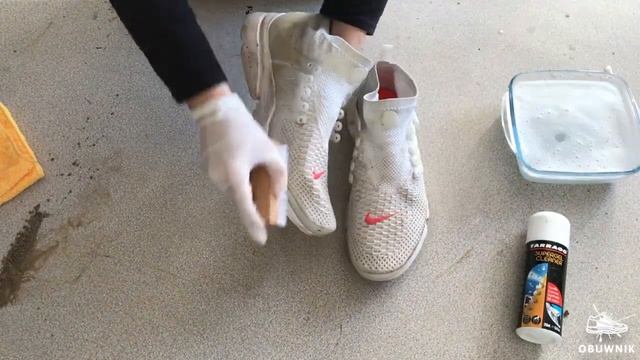 Jak wyczyścić białe kicksy NIKE z siateczki? TARRAGO Super Gel Cleaner! смотреть онлайн