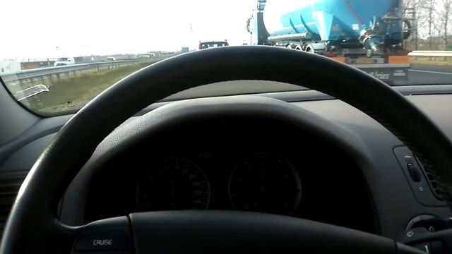 volvo s40 2.4 5cil смотреть онлайн