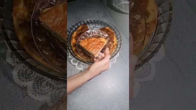 Заливной пирог. А вы знали как это вкусно? shorts смотреть онлайн