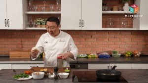 Жареные гребешки с лесными грибами в сливочном соусе: рецепт морепродуктов от Сергея Лигая