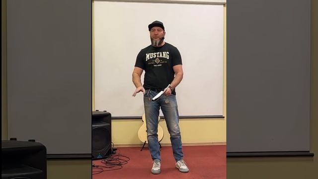 ВЯЧЕСЛАВ НАВИН-КОМУ-ТО ЭТО НАДО #иисус #любовь #иврит