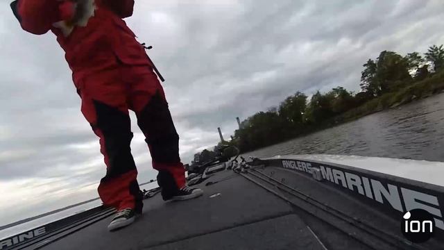 iON: Kyle Grover | Day 2 | Rayovac FLW Series Championship смотреть онлайн