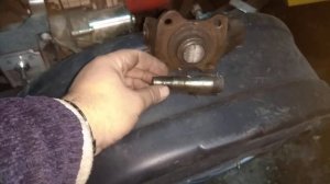 #162 Как гнет и ломает узел перелома из ступицы ваз / Узел перелома на мини трактор