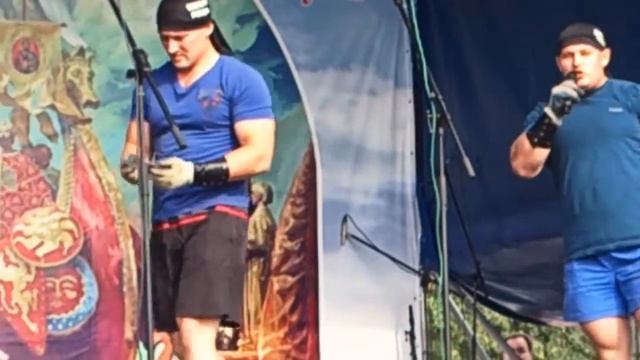 Силовое шоу от спортивной организации Богатыри Урала 28 07 2013 смотреть онлайн