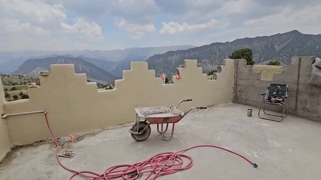 Khosrow's Daily Hardships: Building Walls in a Nomadic Family Home Documentary смотреть онлайн