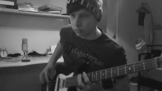 The Black - ASKING ALEXANDRIA (Bass Cover) смотреть онлайн