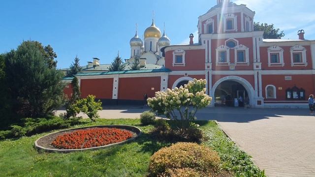 Зачатьевский монастырь