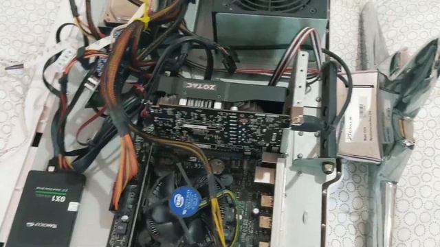 Edollar All in one PC смотреть онлайн