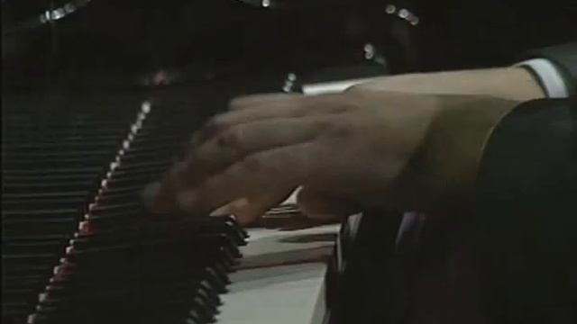 Dance by New-Centropezn Jazz Quartet смотреть онлайн