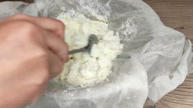 КРЕМ СИР з КЕФІРУ/КИСЛОГО МОЛОКА- намазка для сніданків і не тільки!!!! смотреть онлайн