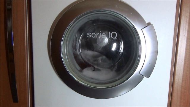 siemens IQ 1430 Washing Machine : Delicate 30'c Stains mini load смотреть онлайн