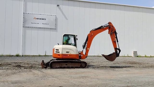 2005 Terex HR32 Midi Excavator | Moerdijk, NLD June 23-25, 2021 смотреть онлайн