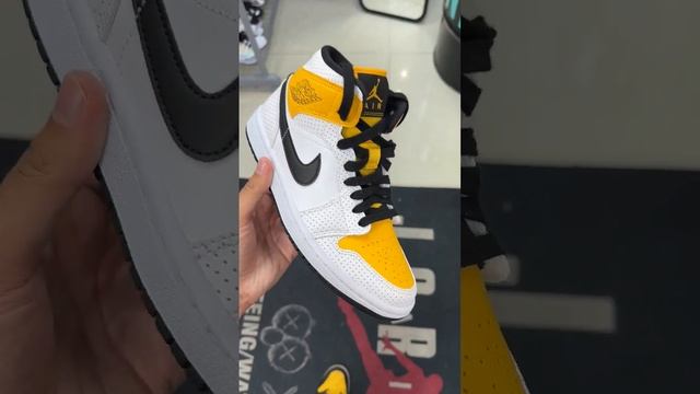 #airforce #airforce #travisscott #кроссовки #poizon #jordan #оригинал смотреть онлайн