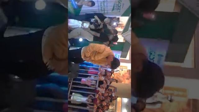 Smart Gadget Fest Boost G.Mall Upper Ground idol c Zeus Collins смотреть онлайн