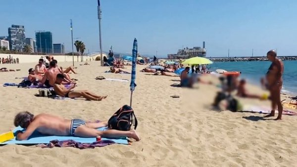 Barcelona Beach Walk at Mar Bella Beach 4K