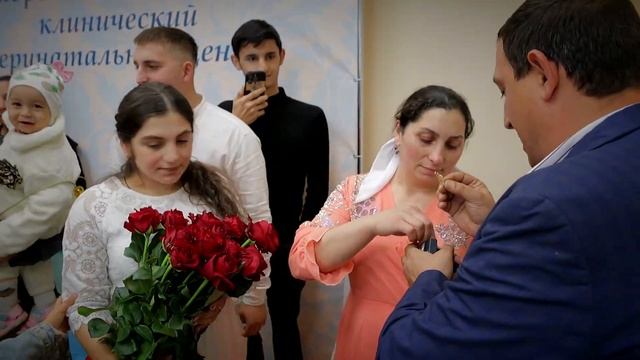 ЛАШО НЭЧИПОРО ВСТРЕЧАЕТ ВНУКА ЛЕХКОВИЧА смотреть онлайн