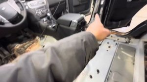 Discovery4 разбор салона, детейлинг перед Свап Cummins2.8!