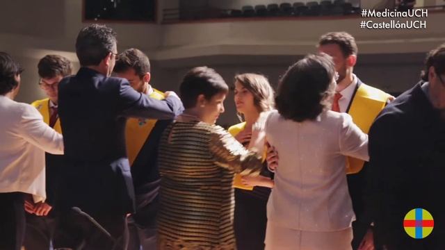 III Promoción de Graduados en Medicina Castellón смотреть онлайн