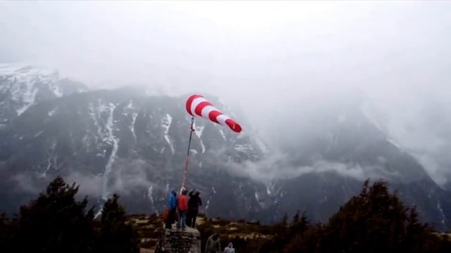 Gateway to Everest смотреть онлайн