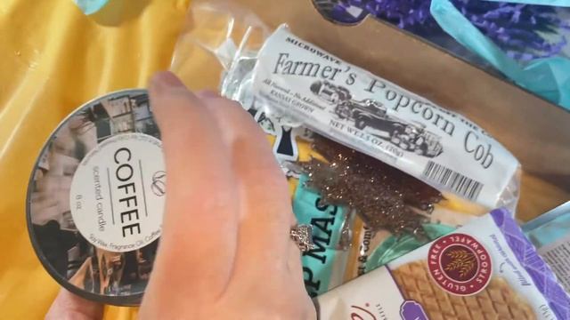 New | The Giving Tree Subscription Box | November 2020 Unboxing смотреть онлайн