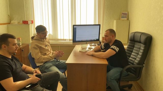 Ребята поделились опытом работы по схеме FBS на Ozon, не имея большого склада и товарного остатка... смотреть онлайн