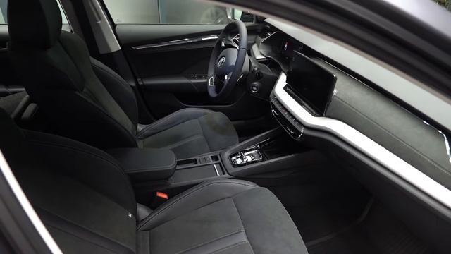 Skoda Octavia смотреть онлайн